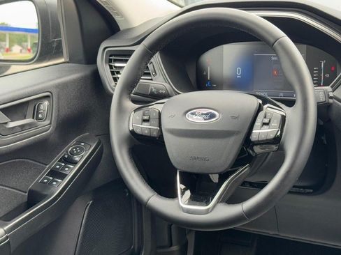 Used 2024 Ford Escape Active w/ Tech Pack #1 AWD/4WD image 12