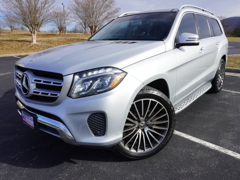 Used 2017 Mercedes-Benz GLS 450 4MATIC image 9