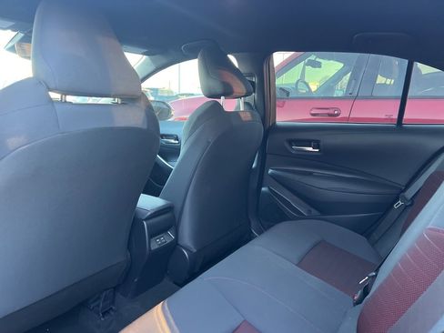 Used 2025 Toyota Corolla SE image 12