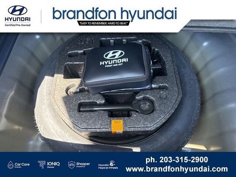 Certified 2023 Hyundai Venue Limited FWD image 30