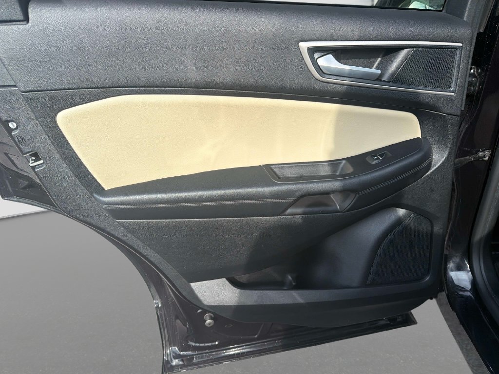Used 2024 Ford Edge SEL w/ Convenience Package AWD/4WD image 13