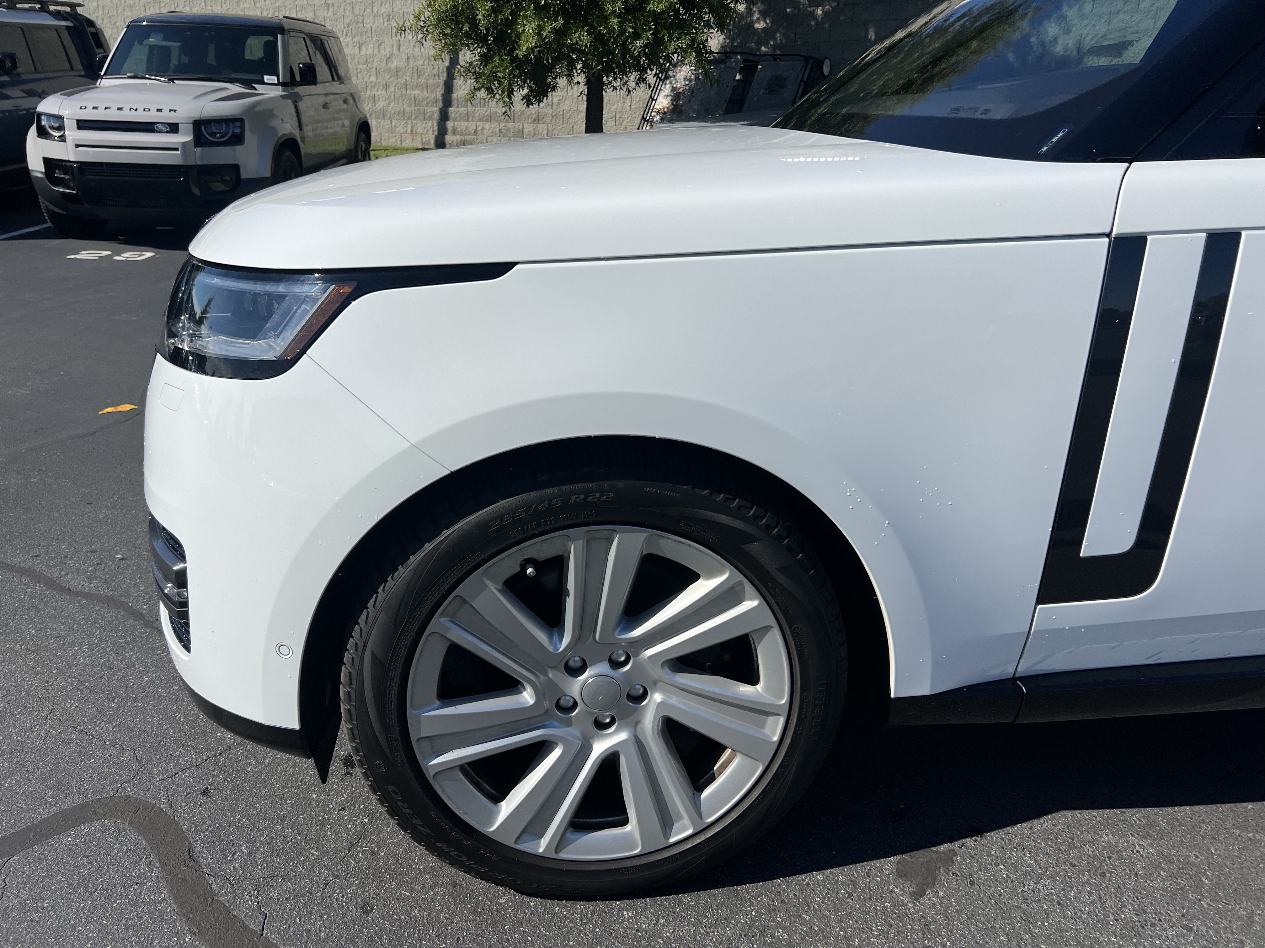 Used 2023 Land Rover Range Rover SE AWD/4WD image 14