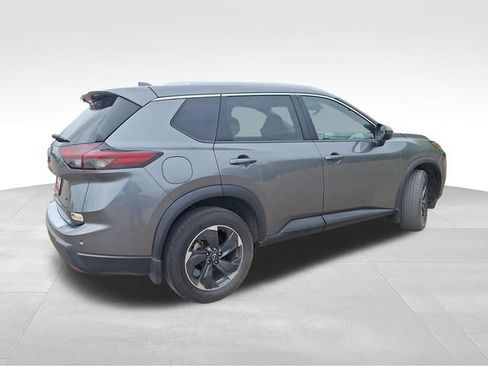 Certified 2024 Nissan Rogue SV w/ SV Premium Package FWD image 8