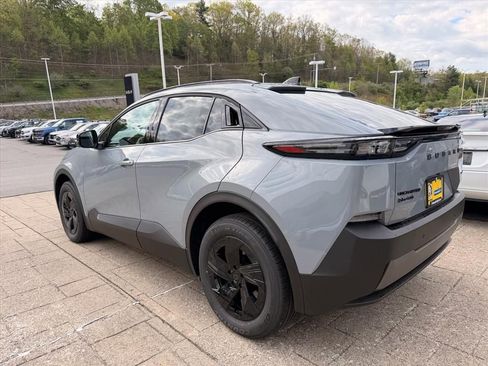 New 2026 Subaru Uncharted AWD image 5