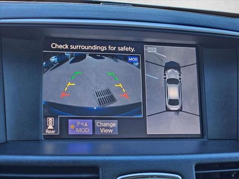 Used 2019 INFINITI Q70 Luxe image 14