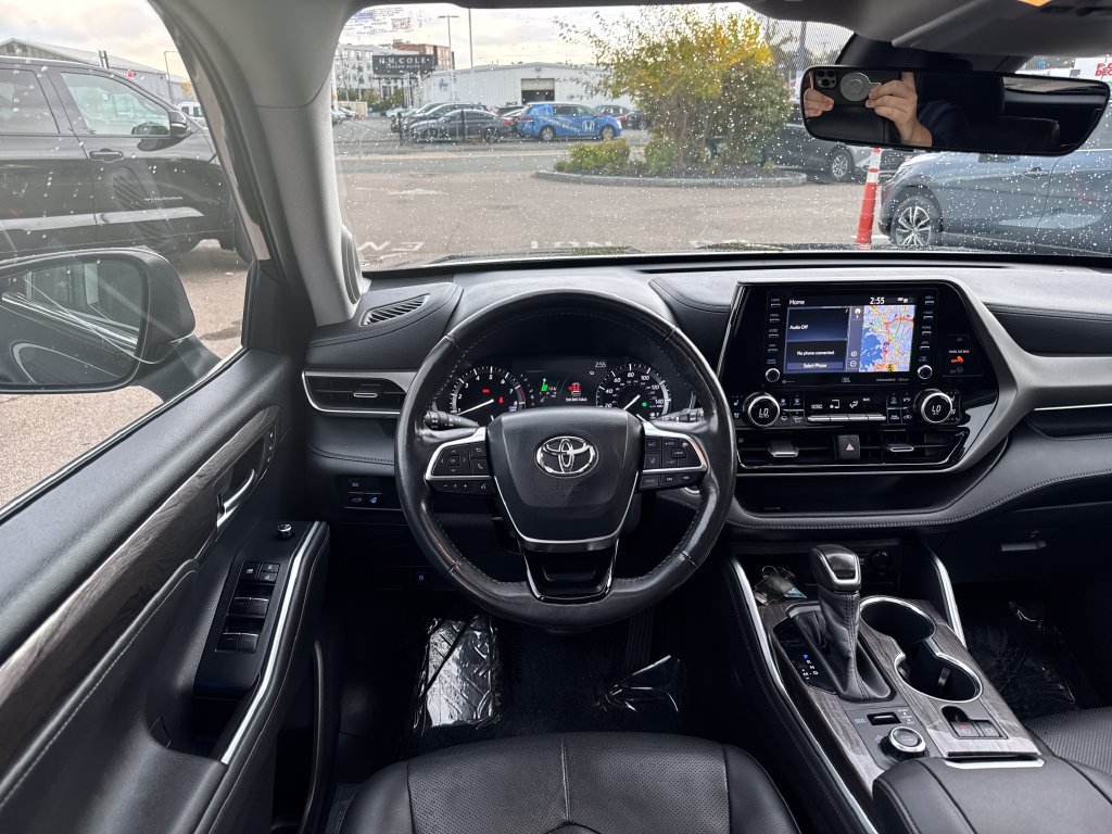 Used 2020 Toyota Highlander Limited AWD/4WD image 11