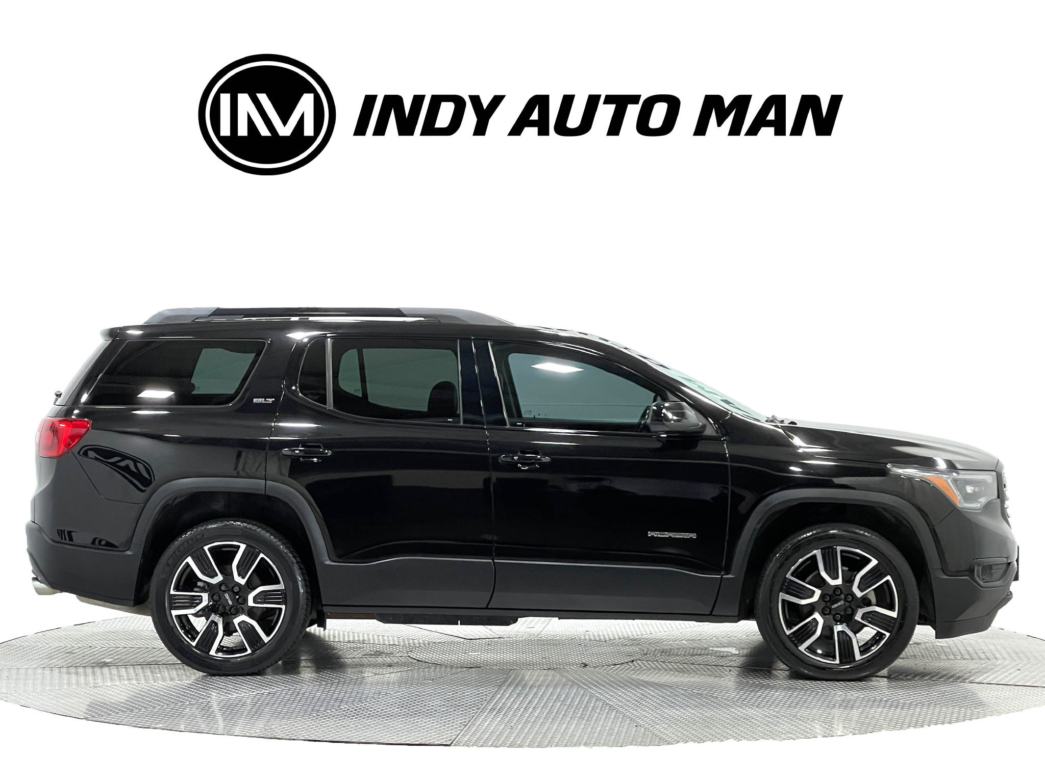 Used 2019 GMC Acadia SLT w/ Black Edition FWD image 3