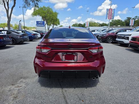 Used 2024 Toyota Corolla SE FWD image 5