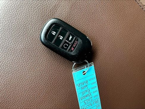 Used 2023 Honda Pilot Elite image 15