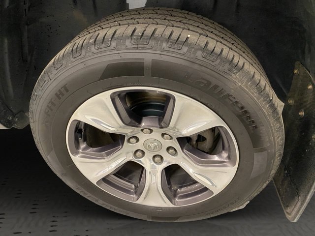 Used 2022 RAM 1500 Limited w/ Body Color Bumper Group AWD/4WD image 38
