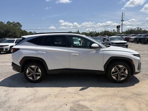 Used 2025 Hyundai Tucson SEL AWD/4WD image 7