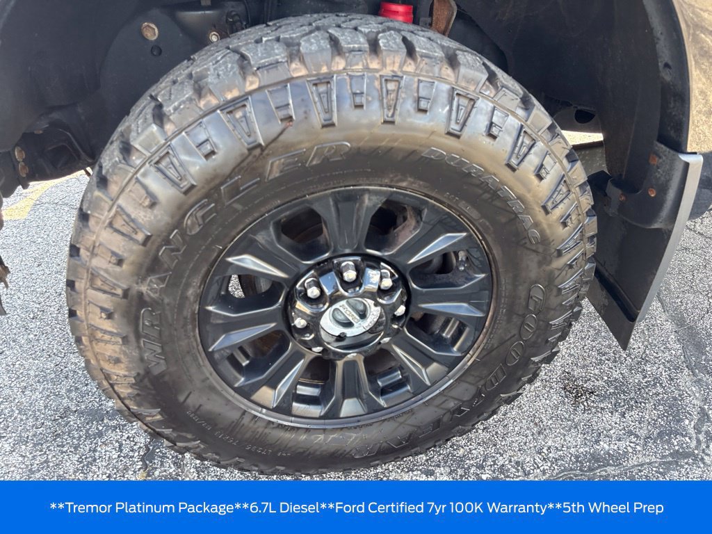 Used 2022 Ford F250 Platinum w/ Tremor Off-Road Package AWD/4WD image 46