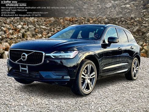 Used 2019 Volvo XC60 T5 Momentum w/ Multimedia Package image 1
