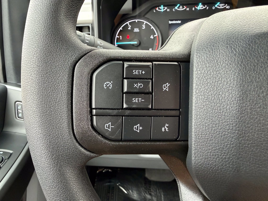 New 2026 Ford F250 XLT w/ FX4 Off-Road Package AWD/4WD image 24