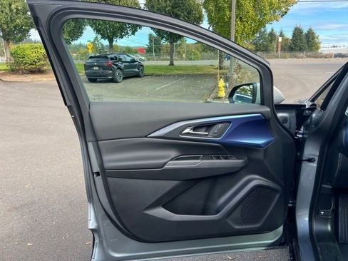 New 2026 Chevrolet Equinox EV LT image 14