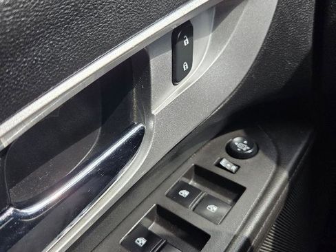 Used 2015 Chevrolet Equinox LS FWD image 21