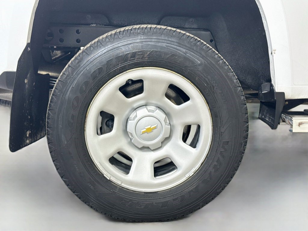 Used 2022 Chevrolet Colorado W/T RWD image 29