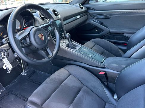 Certified 2024 Porsche 718 Boxster Spyder RS RWD image 4