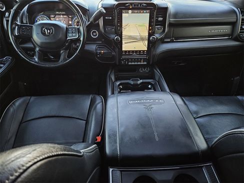 Used 2022 RAM 3500 Limited image 8