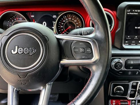 Used 2021 Jeep Wrangler Unlimited Rubicon AWD/4WD image 11