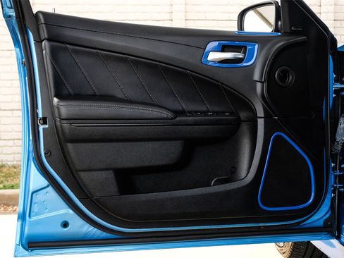 Used 2023 Dodge Charger R/T w/ Plus Group image 42