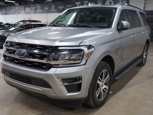 Used 2024 Ford Expedition Max Limited RWD image 1