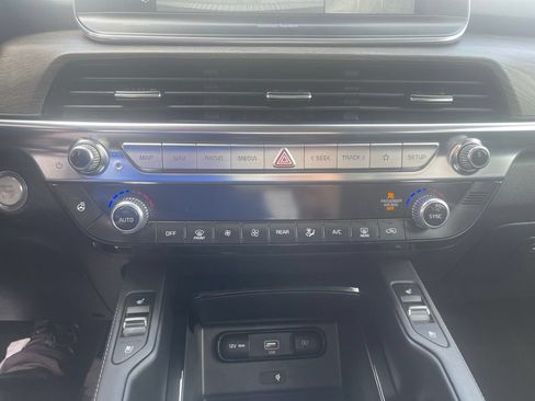 Used 2022 Kia Telluride SX w/ SX Prestige Package AWD/4WD image 27