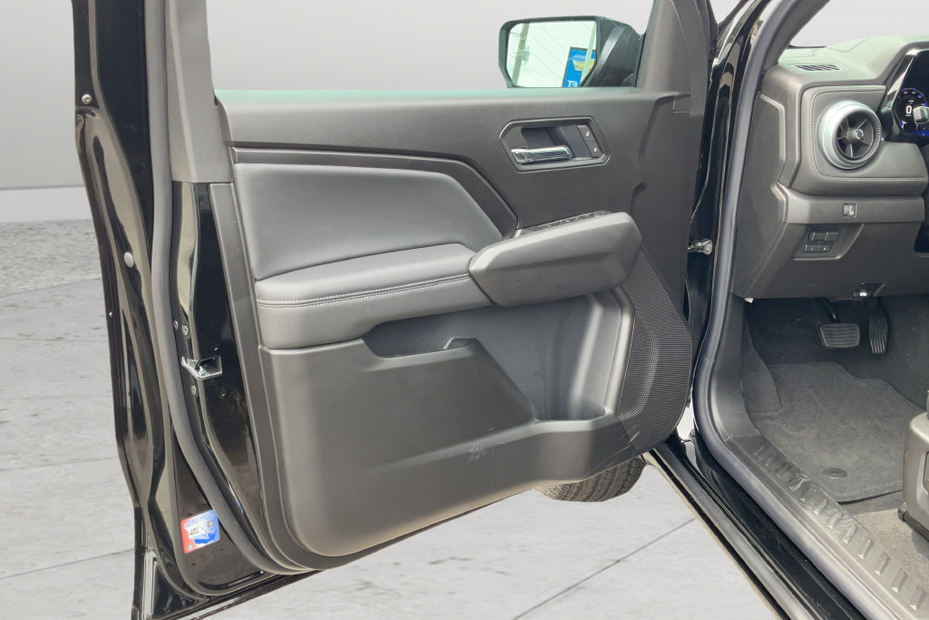 New 2026 Chevrolet Colorado LT w/ LT Convenience Package RWD image 9