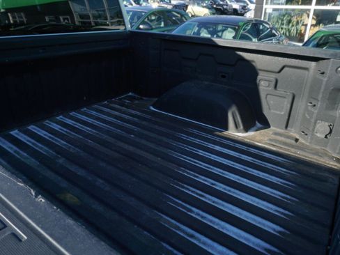 Used 2021 Chevrolet Silverado 1500 Custom image 9