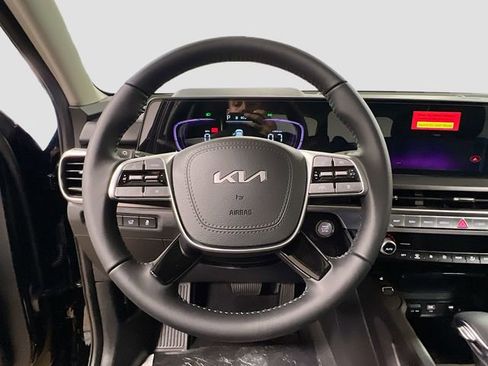 New 2025 Kia Telluride S image 11
