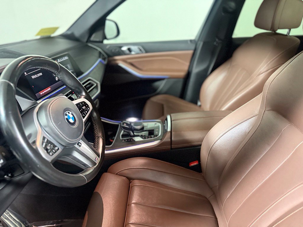 Used 2021 BMW X5 M50i w/ Dynamic Handling Package AWD/4WD image 20