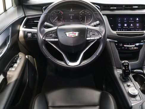 Used 2023 Cadillac XT6 Luxury image 15