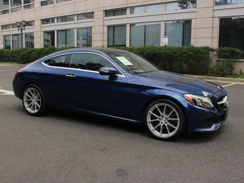 Used 2017 Mercedes-Benz C 300 4MATIC Coupe image 2
