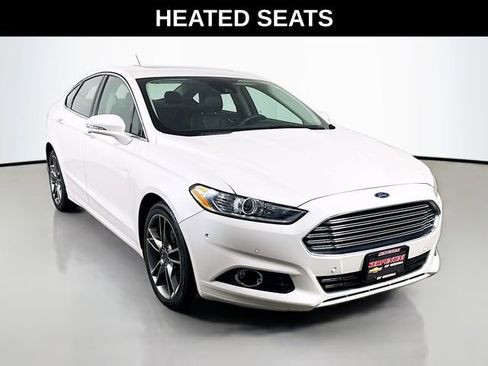 Used 2014 Ford Fusion Titanium image 2