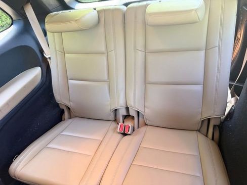 Used 2015 Dodge Durango Limited w/ Premium Group AWD/4WD image 9
