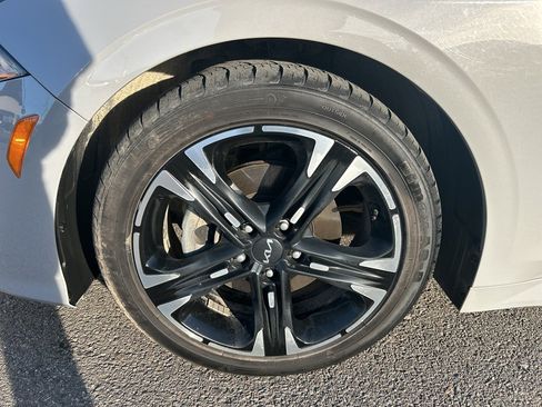 Certified 2023 Kia K5 GT-Line image 10