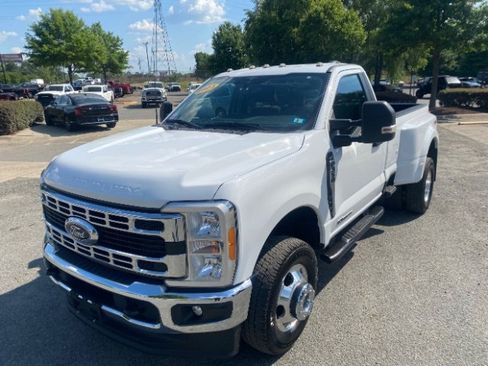 Used 2023 Ford F350 XLT w/ FX4 Off-Road Package AWD/4WD image 1