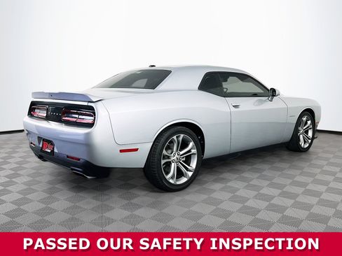 Used 2022 Dodge Challenger R/T image 27