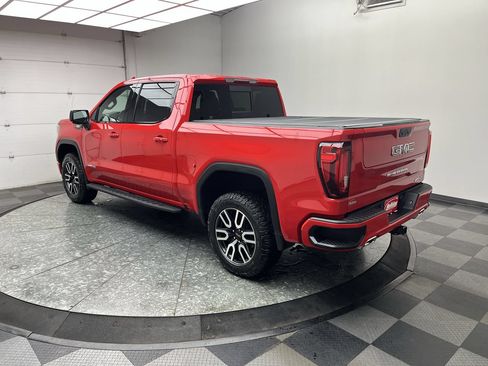 Certified 2022 GMC Sierra 1500 AT4 w/ AT4 Preferred Package AWD/4WD image 2