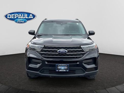Used 2023 Ford Explorer XLT AWD/4WD image 10