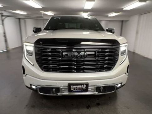 Certified 2025 GMC Sierra 1500 Denali Ultimate AWD/4WD image 3