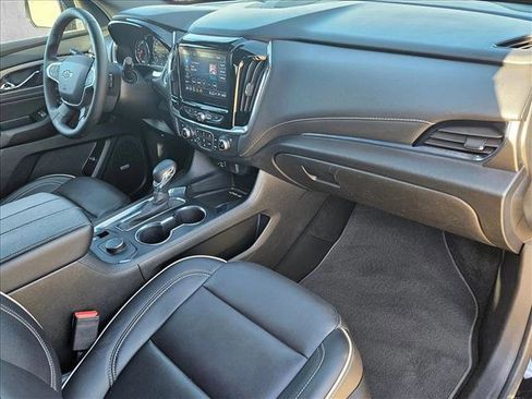 Used 2023 Chevrolet Traverse Premier w/ Redline Edition image 24