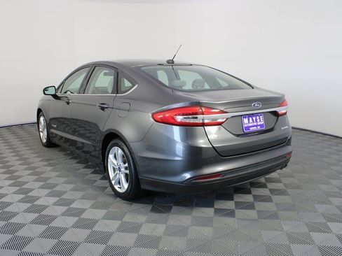Used 2018 Ford Fusion S image 21