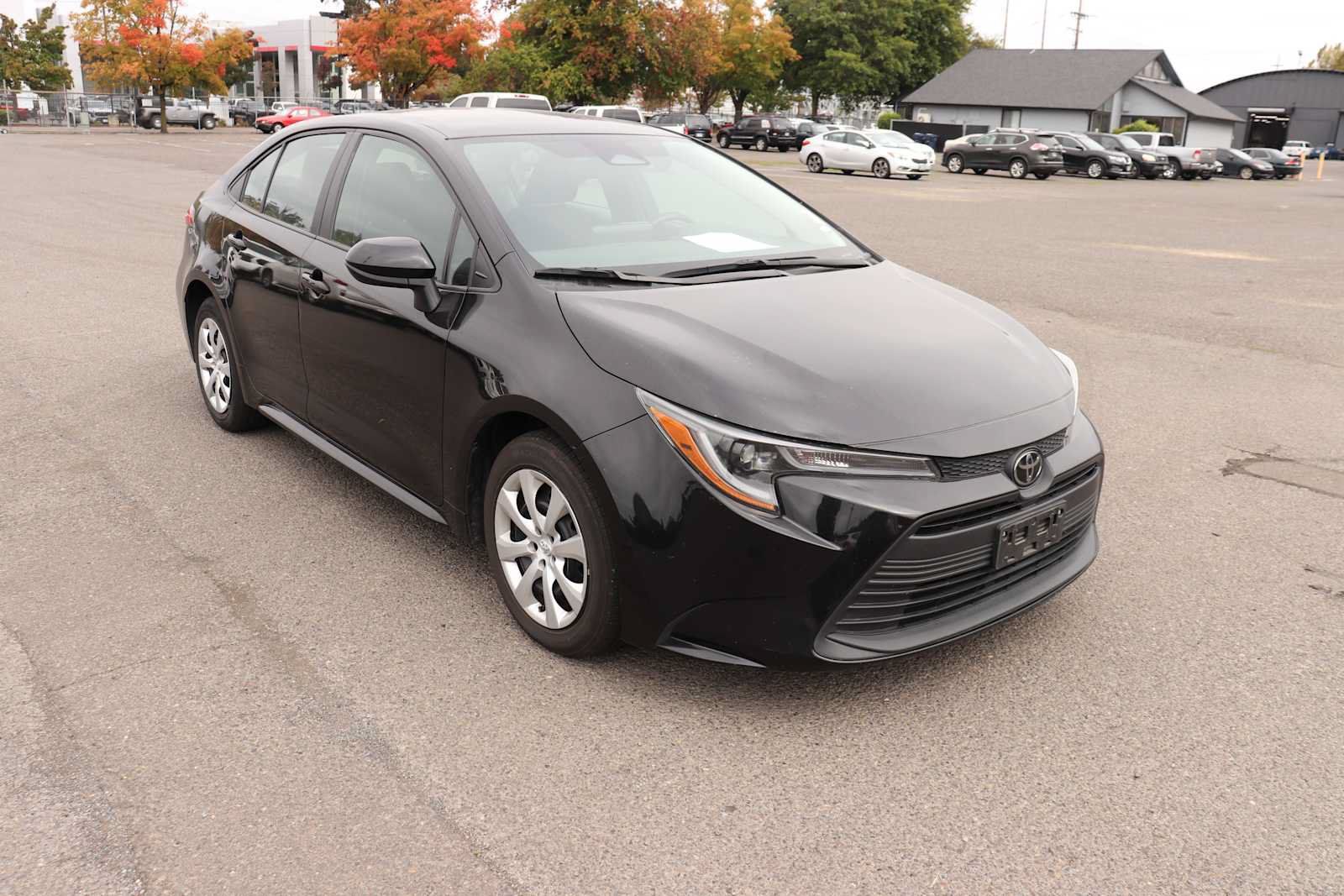 Used 2024 Toyota Corolla LE FWD image 3