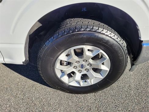 Used 2023 Ford F150 XLT image 15