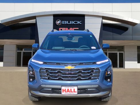 Certified 2026 Chevrolet Equinox LT w/ Convenience Package II FWD image 2