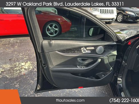 Used 2017 Mercedes-Benz E 300 4MATIC w/ Premium 1 Package image 20