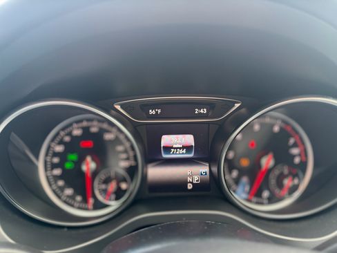 Used 2019 Mercedes-Benz CLA 250 4MATIC w/ Premium Package image 27