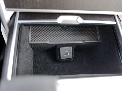 Used 2024 Land Rover Range Rover Autobiography image 30