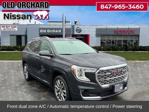 Used 2022 GMC Terrain Denali w/ Denali Premium Package image 6